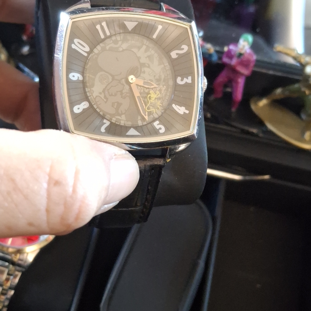 Black Leather Strap Men's Watch